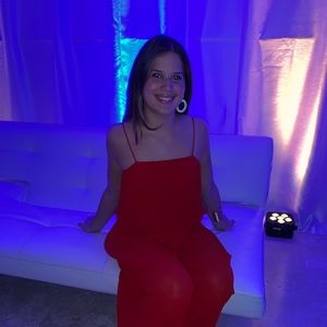 Meet your Posher, Alexandra